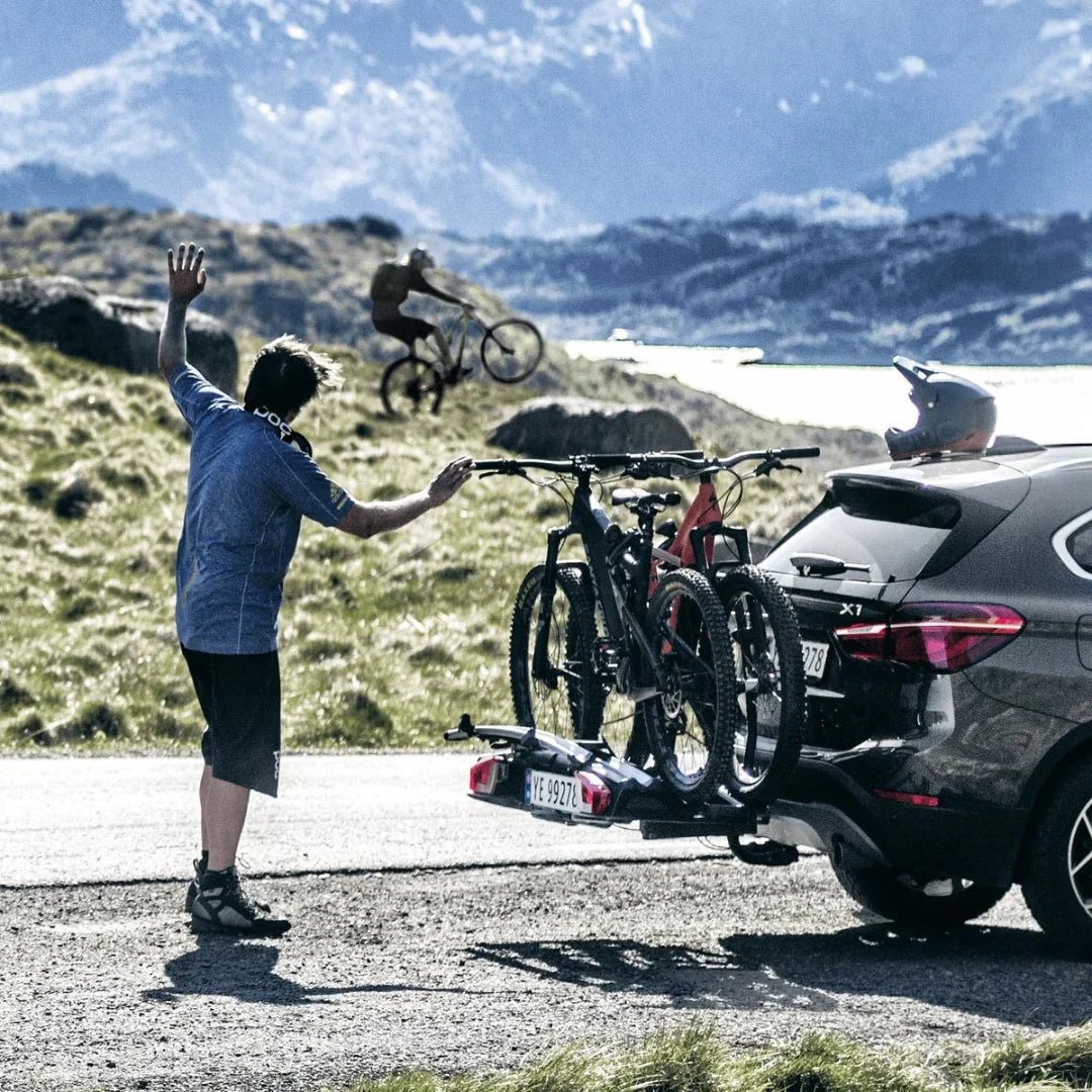 Thule EasyFold XT 2 Cykelholder - Sammenklappelig og kompakt holder til 2 cykler
